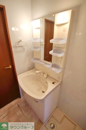 リビングタウン三橋西Bの物件内観写真